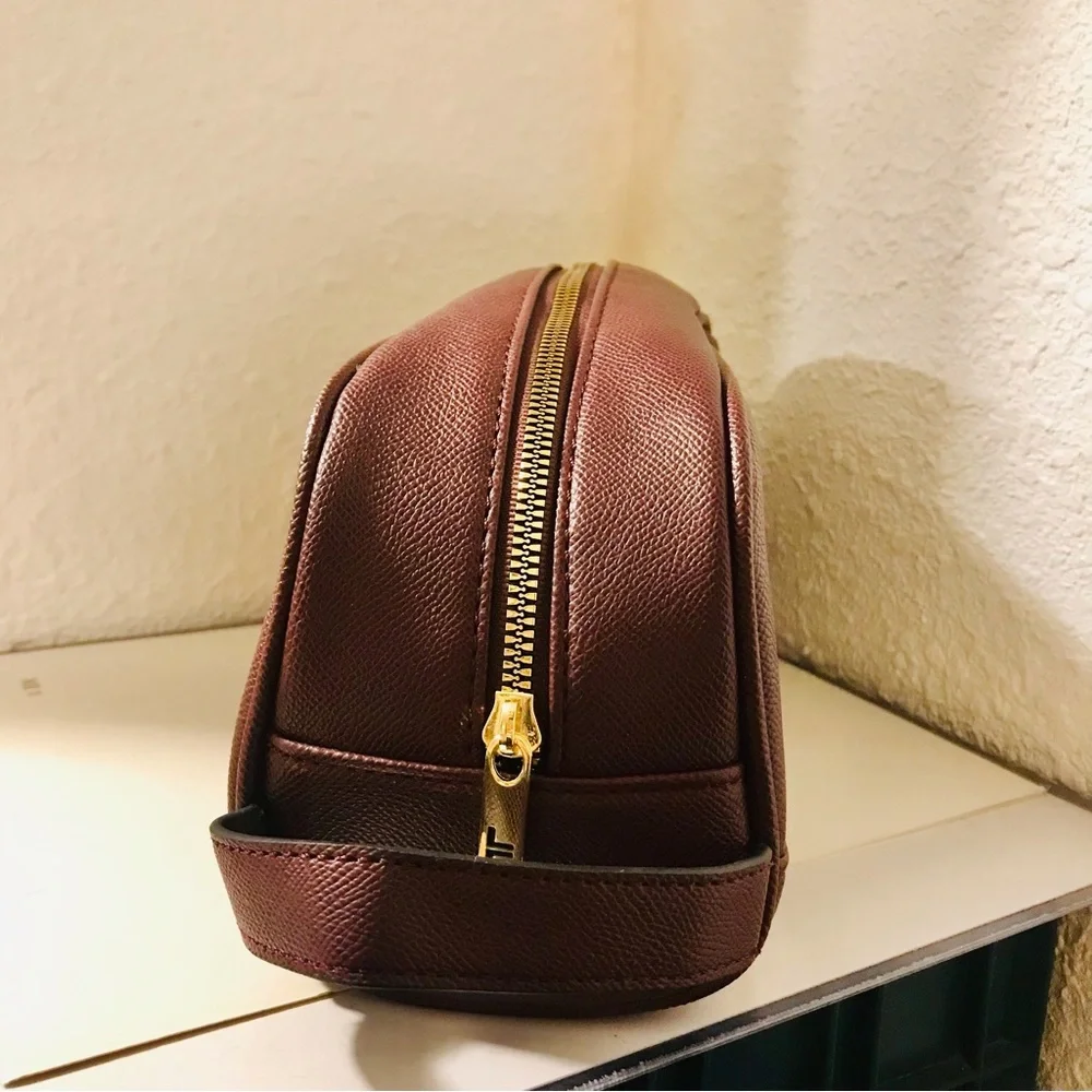 London Fog Collection cosmetic bag/Dopp kit